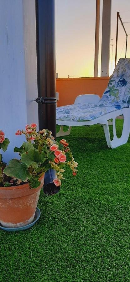 Casa Solarium Villa กาลาโตเน ภายนอก รูปภาพ