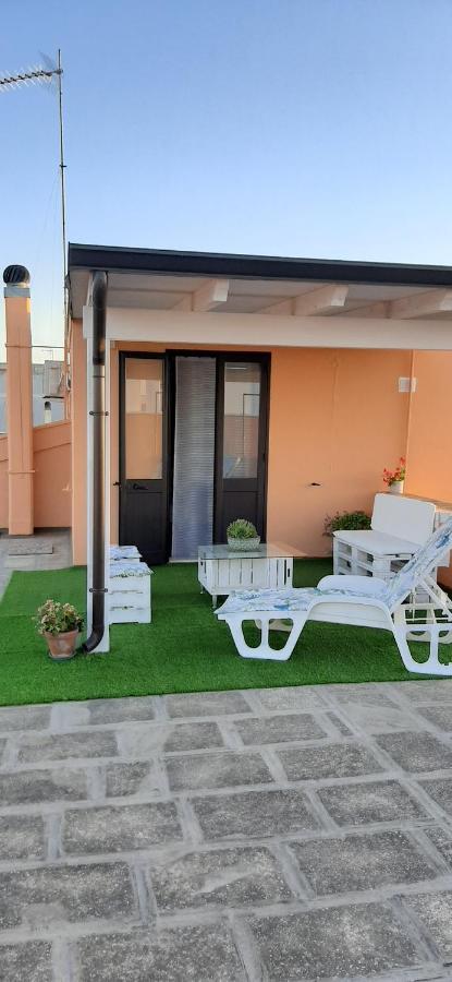 Casa Solarium Villa กาลาโตเน ภายนอก รูปภาพ