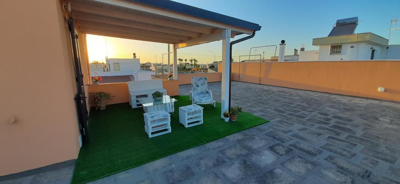 Casa Solarium Villa กาลาโตเน ภายนอก รูปภาพ