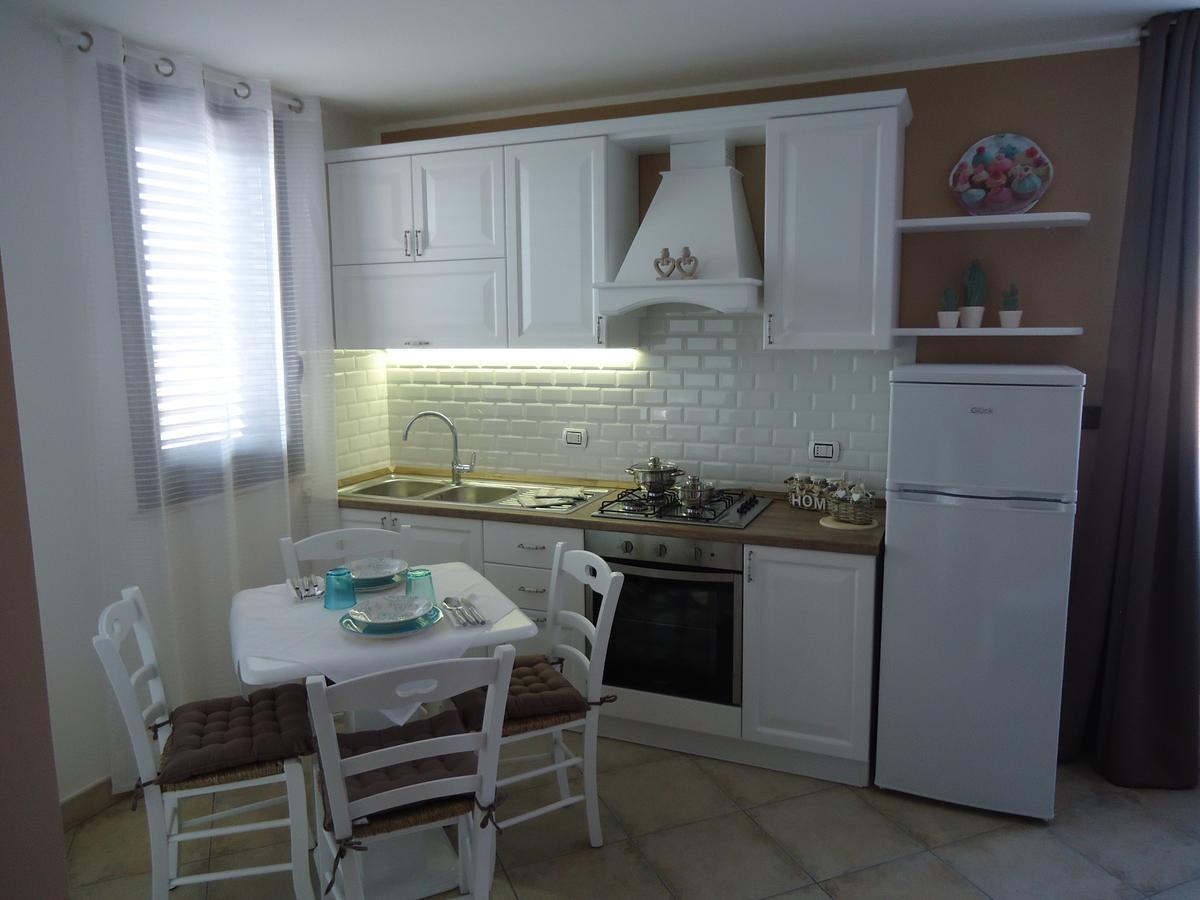 Casa Solarium Villa กาลาโตเน ภายนอก รูปภาพ