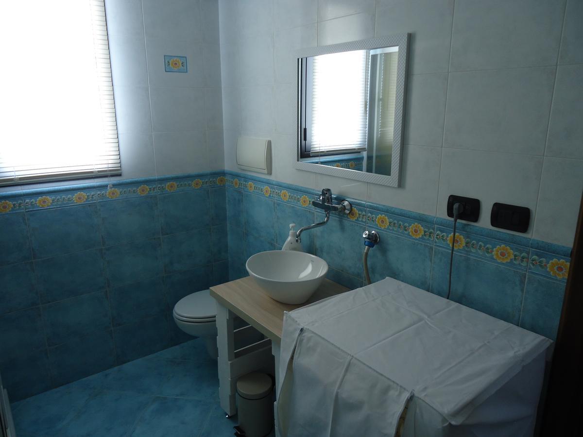 Casa Solarium Villa กาลาโตเน ภายนอก รูปภาพ